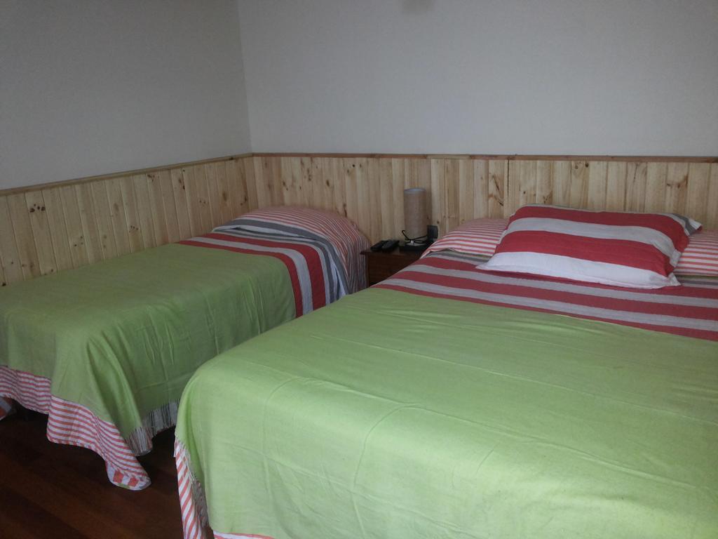 Hostal Balmaceda La Serena Habitación foto